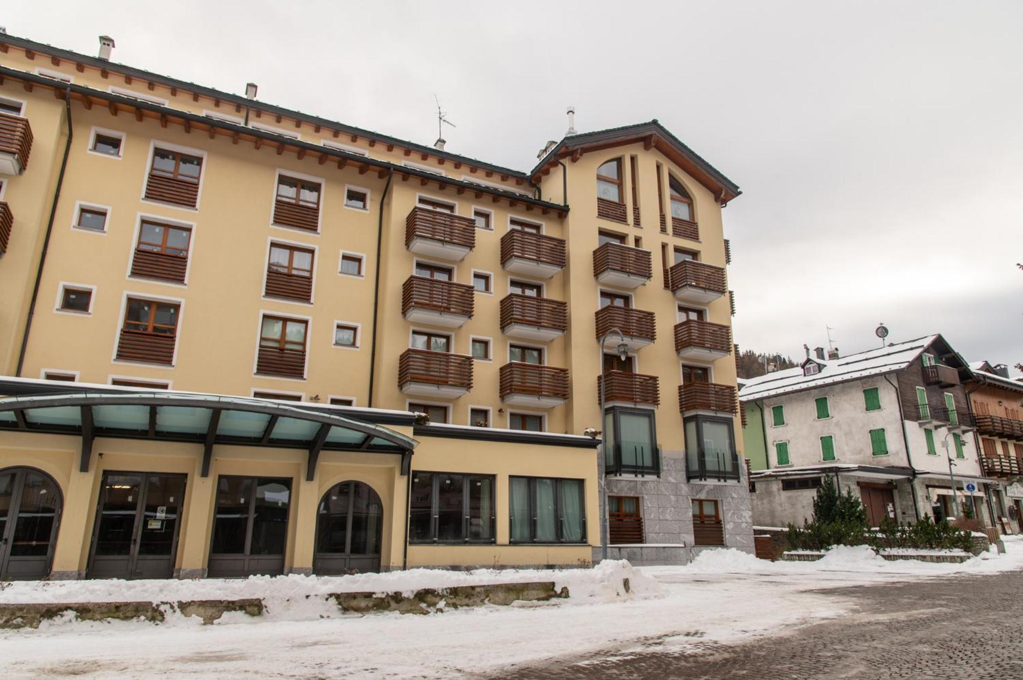 Monolocale In Centro A Madesimo Exterior foto